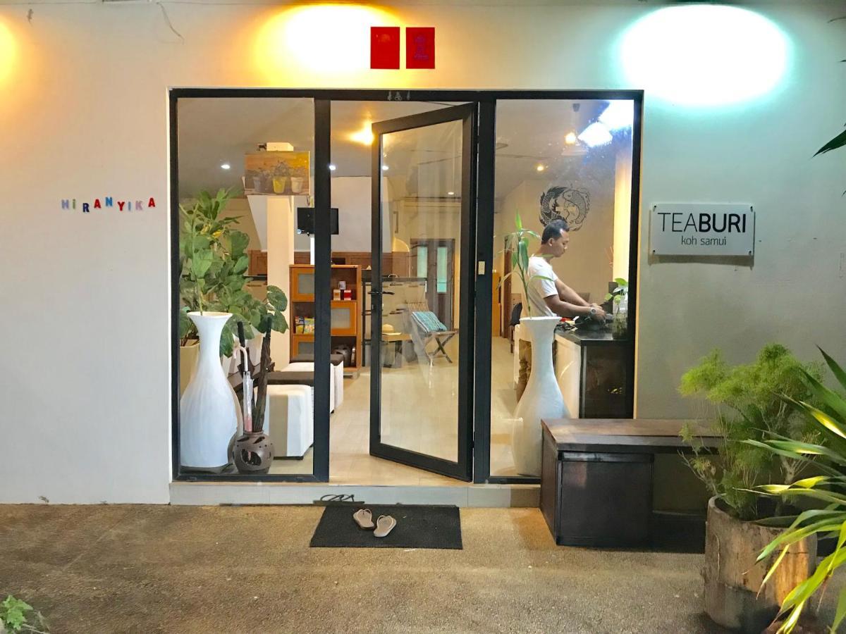 苏梅岛 Hiranyika Cafe & Bed旅舍 外观 照片